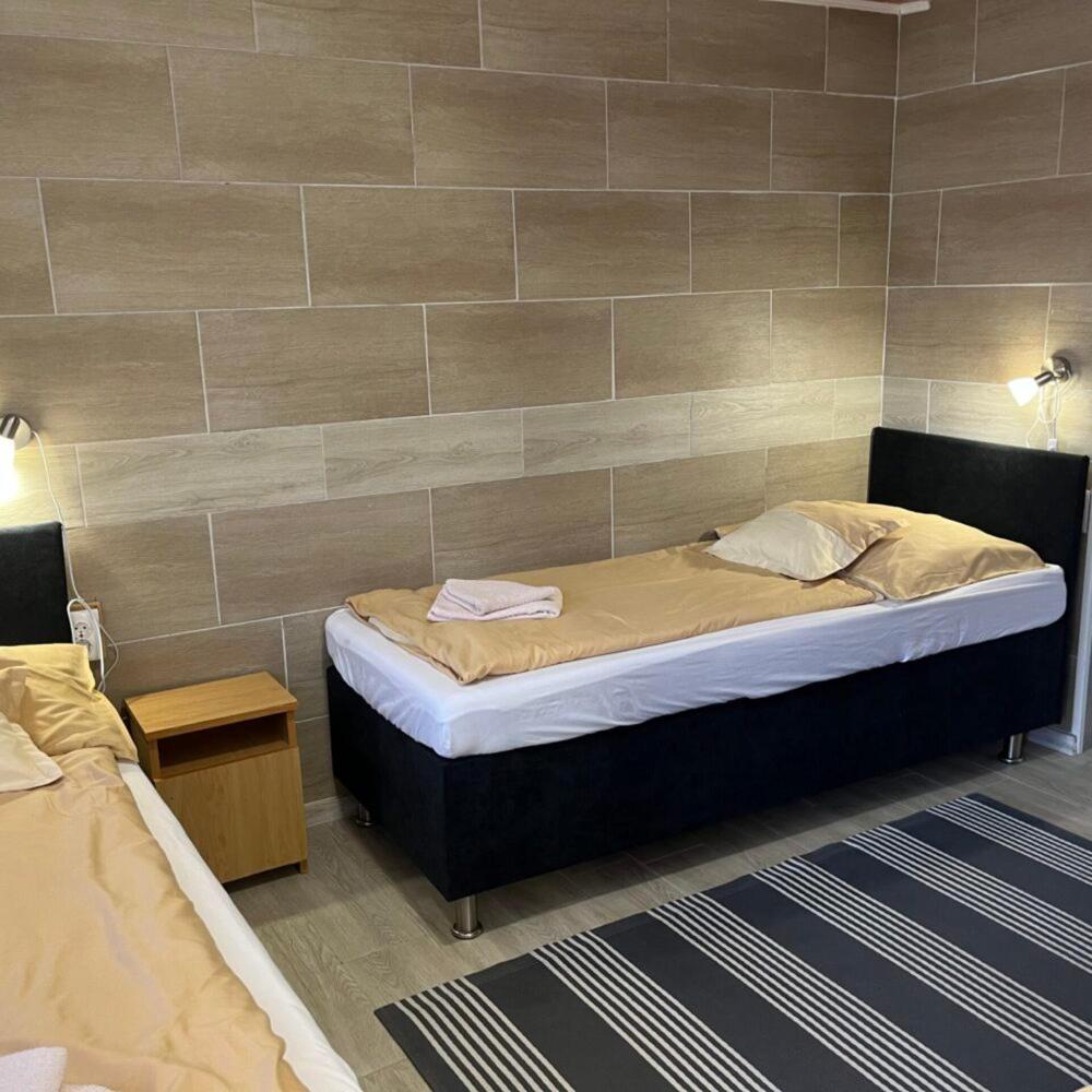 Lenzl'S Panzio Bed and Breakfast Szigetvár Buitenkant foto