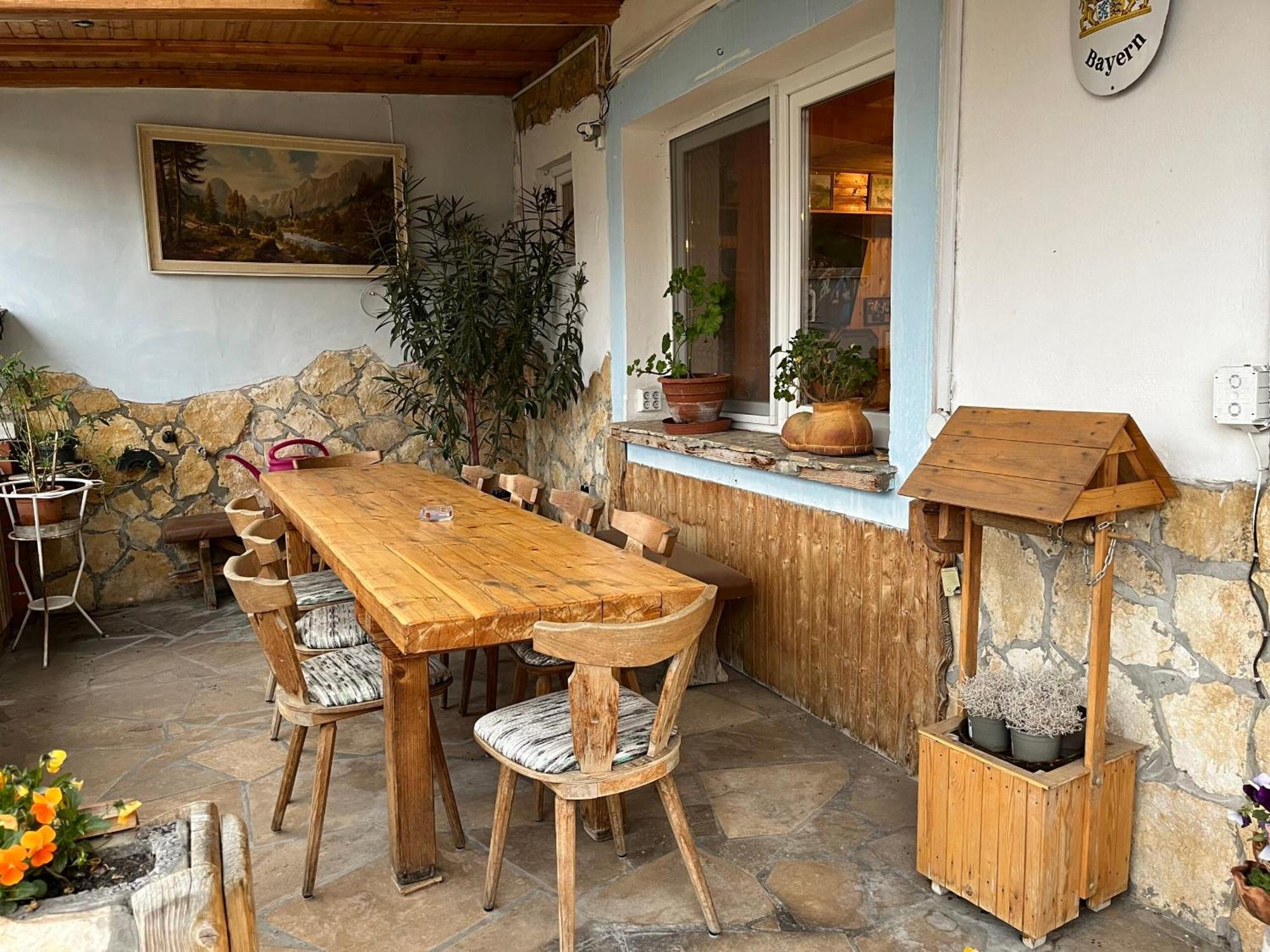 Lenzl'S Panzio Bed and Breakfast Szigetvár Buitenkant foto